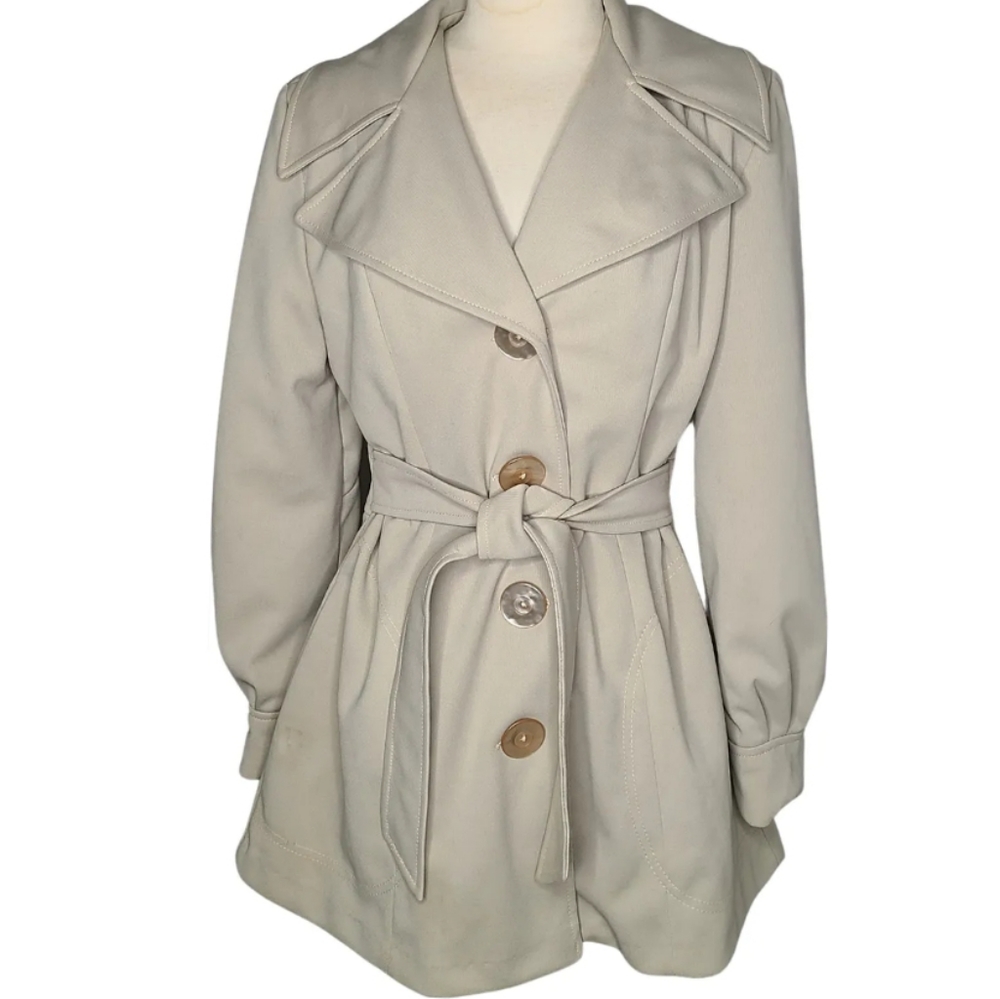 1970s Tie Waist Vintage Jacket in Greige